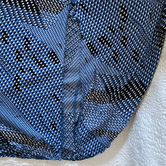 Flowy Boho Crochet Detail Split Hem Floral Maxi Dress - Picture 13 of 16